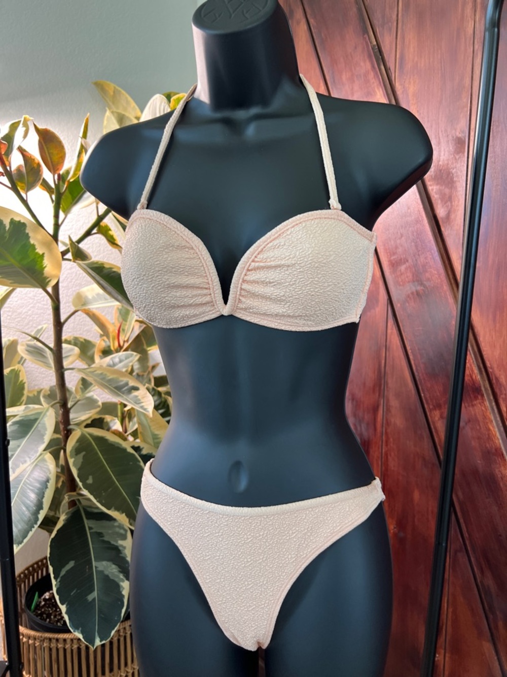 Textured Cream Bikini Set
